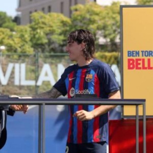 在线体育游戏娱乐平台-贝列林：我本感觉今年很难回归 感谢巴萨给我机会