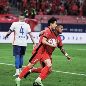 沪媒：武磊带伤斩获赛季首球，膝盖伤情反复仍大概率入选国足