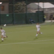 九游体育-半场：U17国少1-0卡塔尔U17，何思凡精彩兜射破门